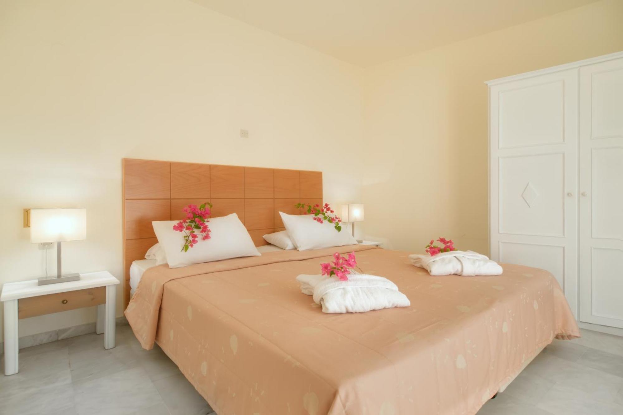 Mare Hotel Apartments 圣尼古拉奥斯 外观 照片